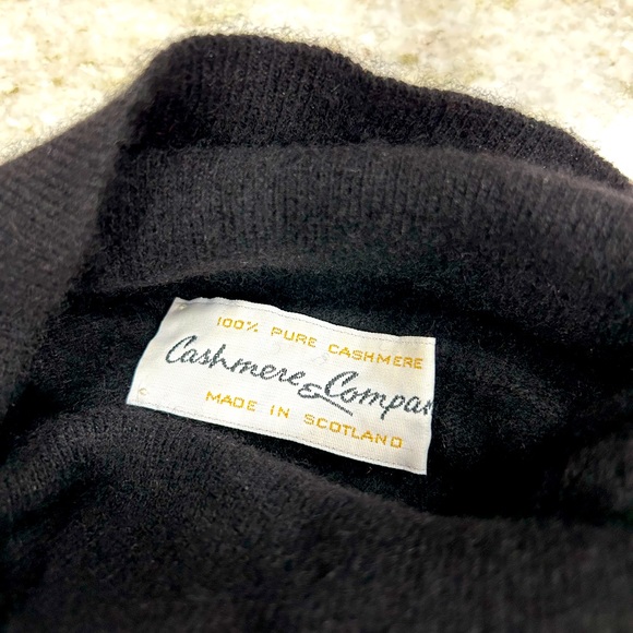 New Bundled Cashmere Sweater and Pants Bundled Set - Picture 4 of 7